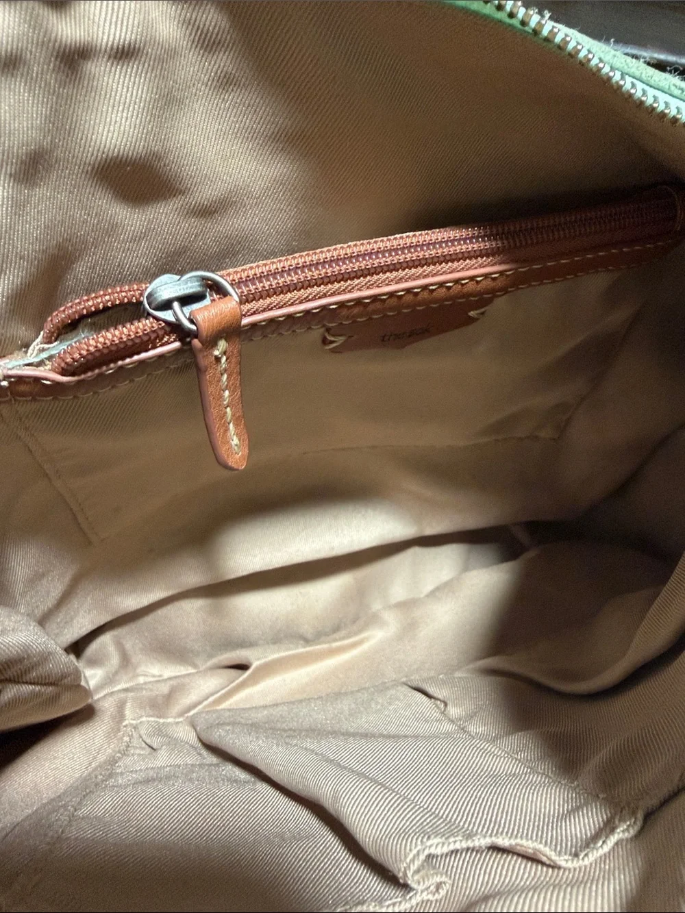 The Sak Sequoia Hobo Mint Green Pebbled Leather Shoulder Bag  Purse